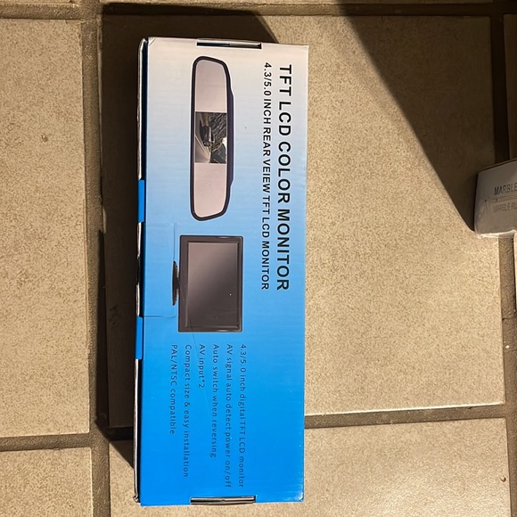 TFT LCD COLOR MONITOR 4.3 Inch Rear View TFT LCD MONITOR brand new - Picture 2 of 4